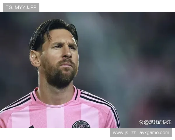 冠军典礼出现感动瞬间，梅西身侧好友难掩泪水的背后